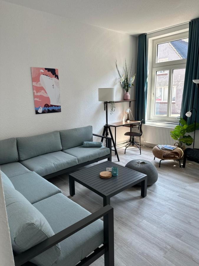 Hotel Dh -Deutsches Haus- Emden Kültér fotó